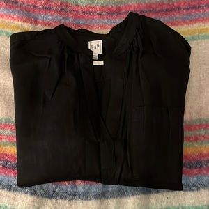 GAP linen henley pullover no buttons chest pocket